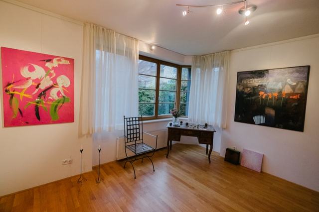 Exhibition photo 2 – Zbyněk Havlín – Paintings